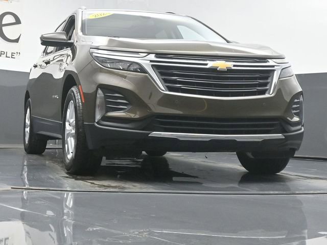 Used 2024 Chevrolet Equinox LT w/ LPO, Floor Liner Package image 3