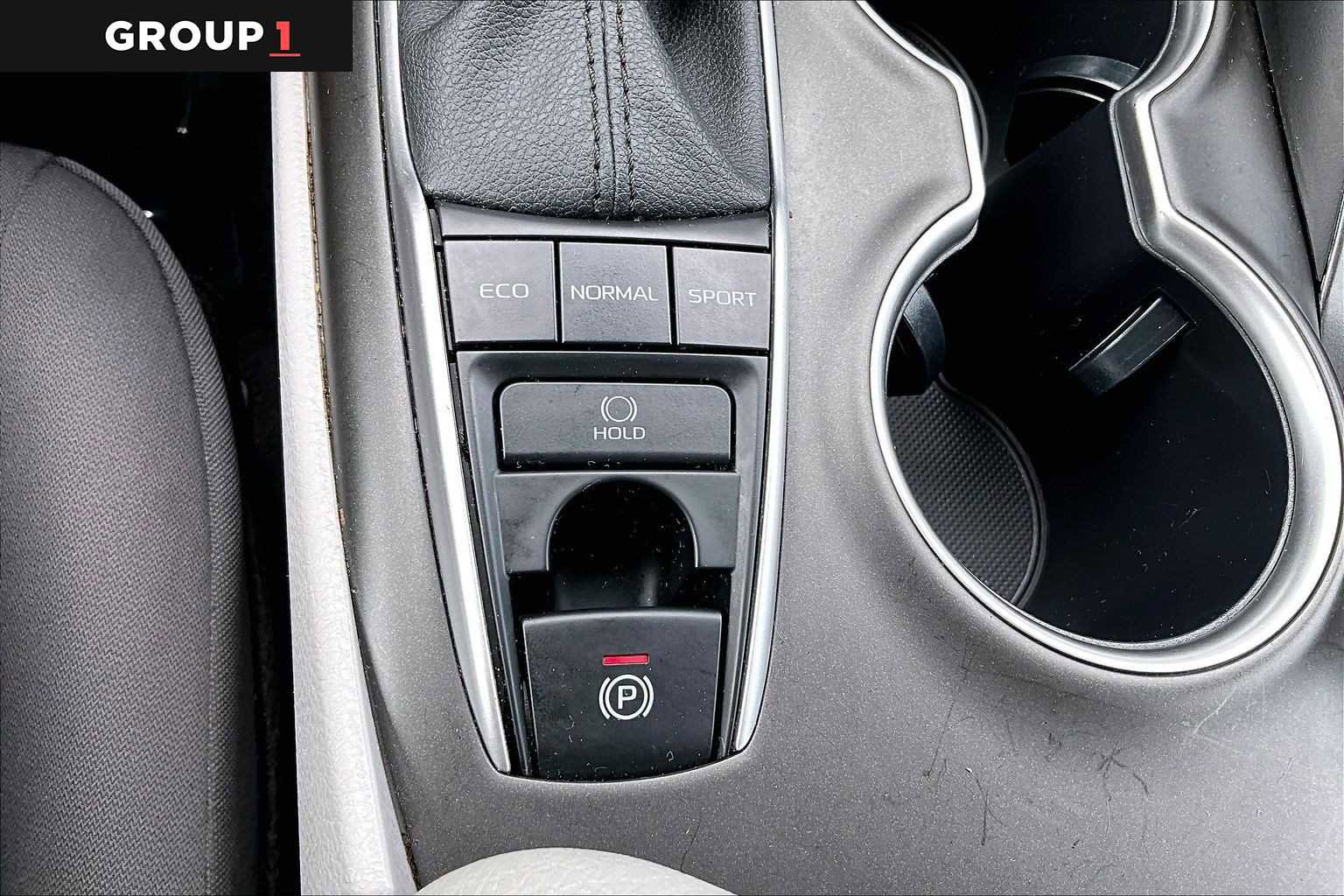 Used 2023 Toyota Camry LE AWD/4WD image 35