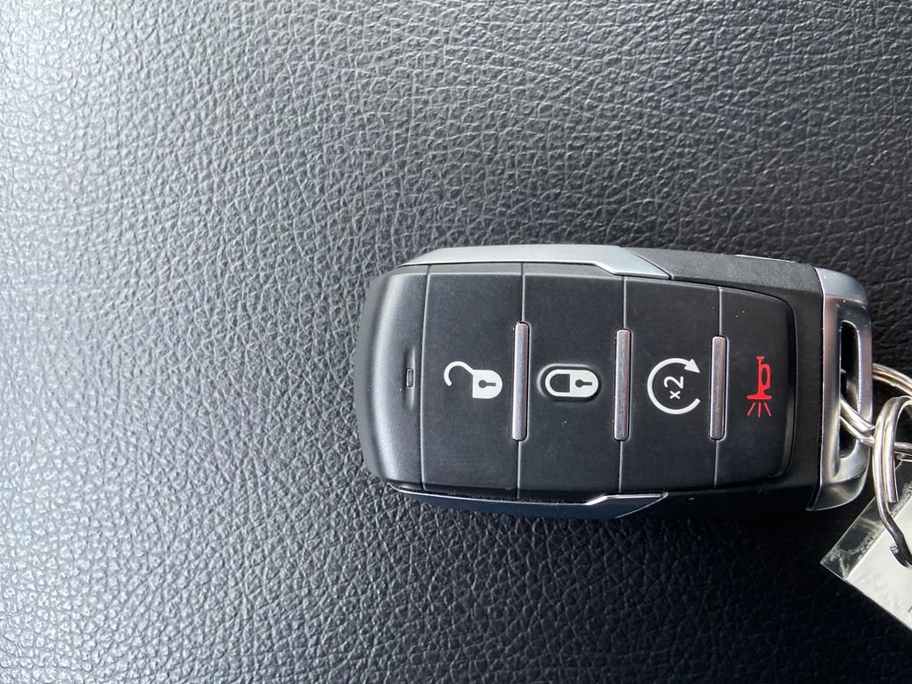 Used 2022 RAM 1500 Big Horn image 32