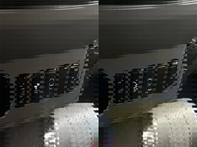 Used 2015 Nissan Frontier SV w/ SV Value Truck Package image 21