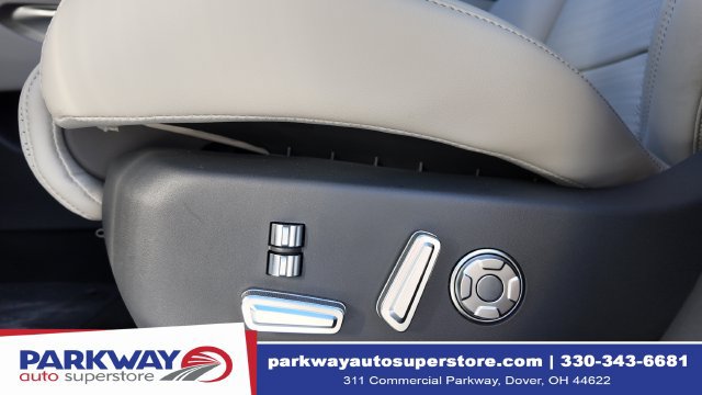 New 2026 Lincoln Nautilus Reserve AWD/4WD image 13
