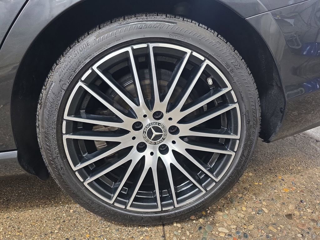 Used 2022 Mercedes-Benz C 300 4MATIC Sedan image 30