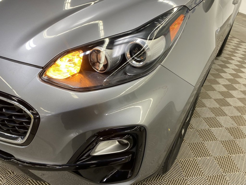 Used 2021 Kia Sportage LX image 7