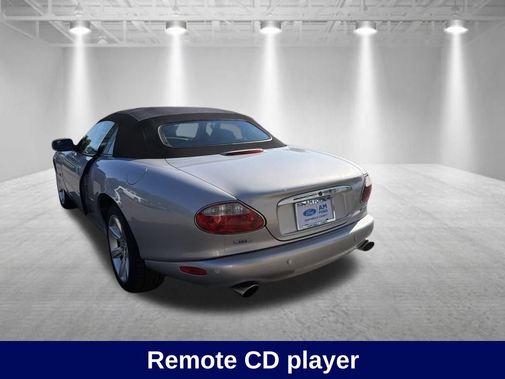 Used 2003 Jaguar XK8 Convertible RWD image 4