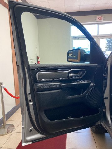 Used 2022 RAM 1500 Big Horn RWD image 9