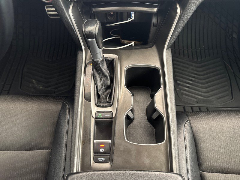 Used 2018 Honda Accord Sport image 37