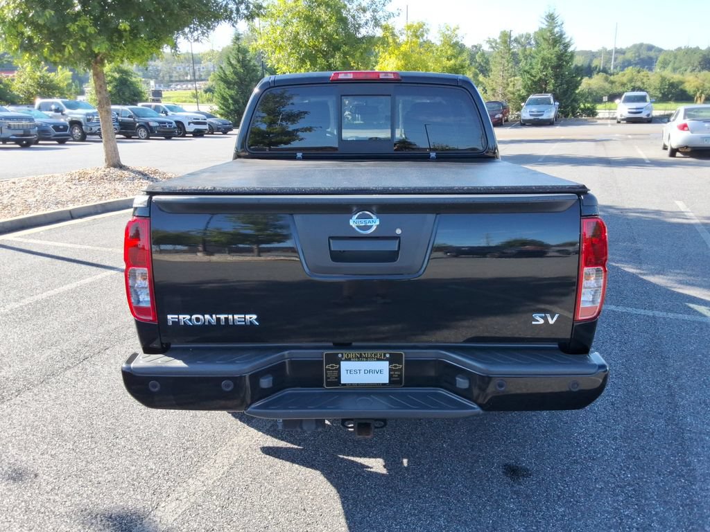 Used 2021 Nissan Frontier SV RWD image 6
