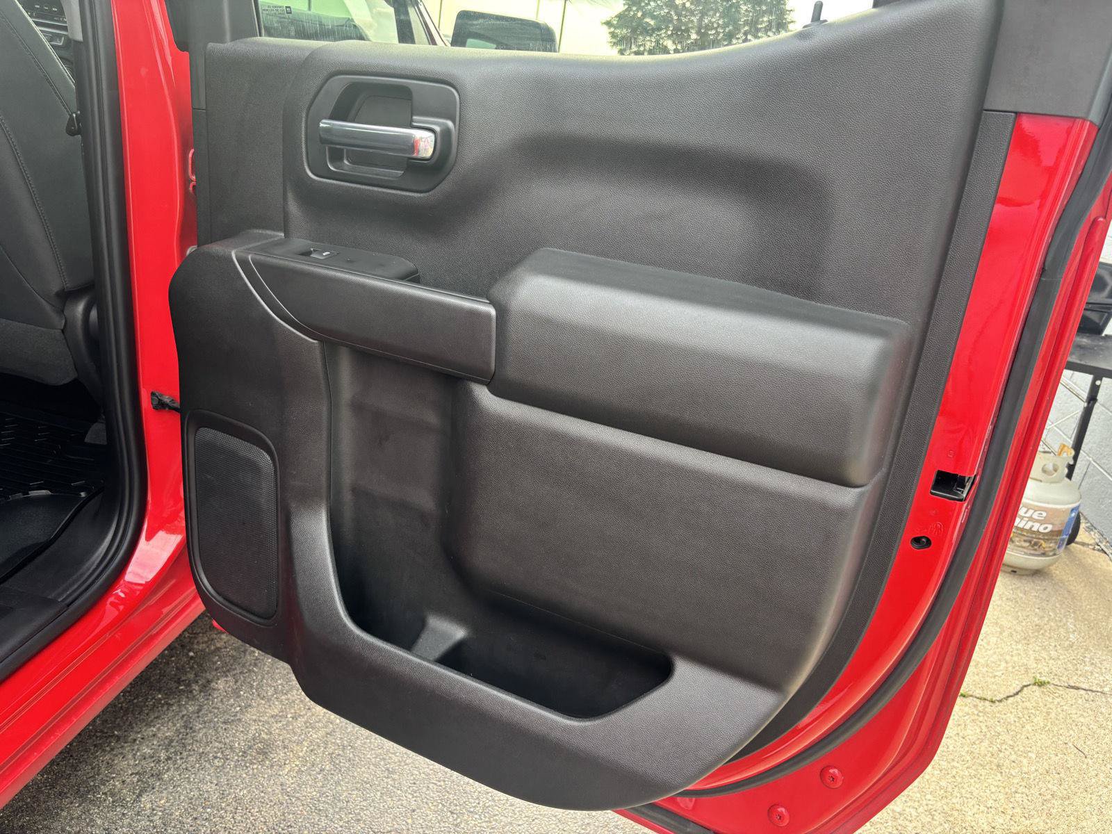 Used 2019 Chevrolet Silverado 1500 Custom w/ Custom Value Package AWD/4WD image 15