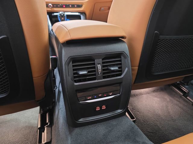 Certified 2023 BMW i4 eDrive35 w/ Premium Package image 34