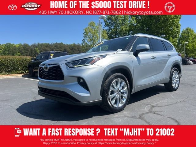 Used 2022 Toyota Highlander Limited FWD image 1