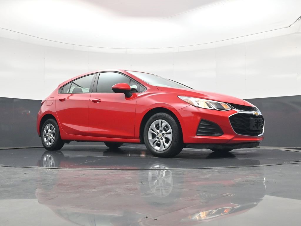 Used 2019 Chevrolet Cruze LS image 17