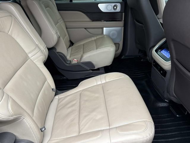 Certified 2023 Lincoln Navigator Reserve AWD/4WD image 22