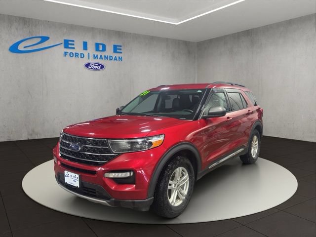 Used 2021 Ford Explorer XLT w/ Equipment Group 202A AWD/4WD image 5