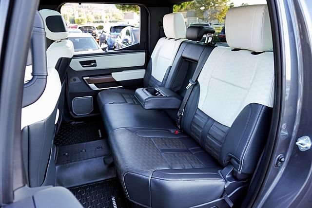 Used 2022 Toyota Tundra Capstone AWD/4WD image 31