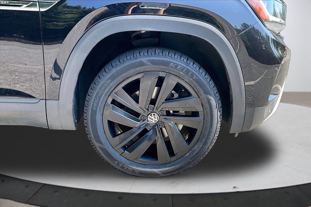 Used 2022 Volkswagen Atlas Cross Sport SE w/ Panoramic Sunroof Package AWD/4WD image 33