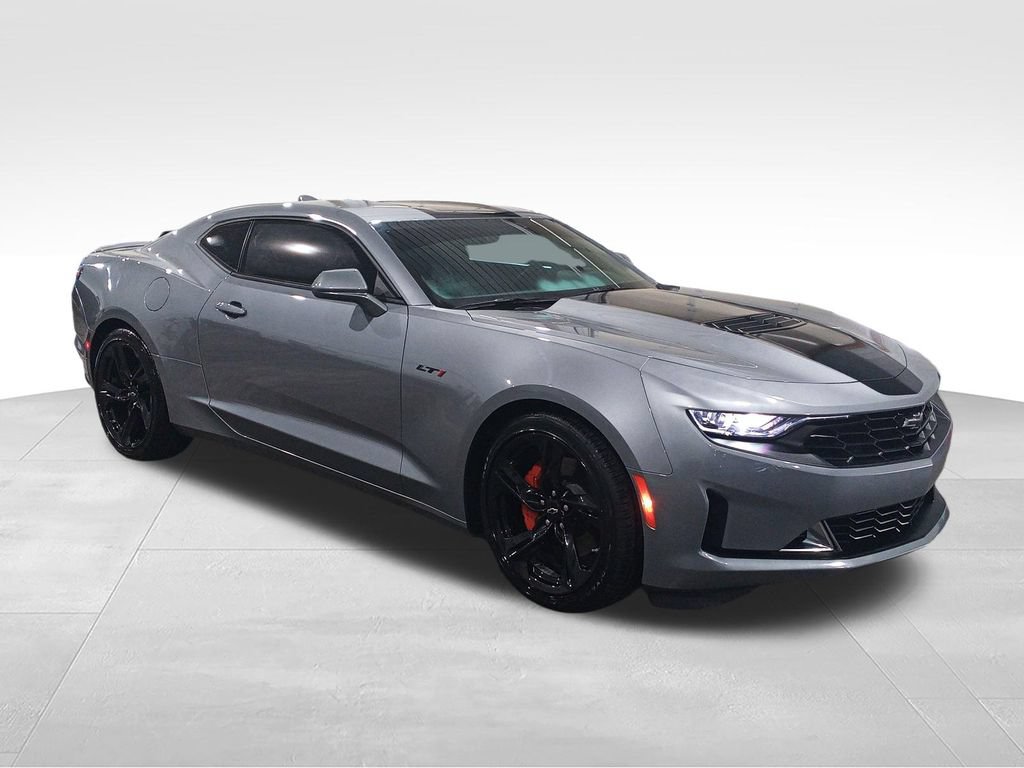 Used 2024 Chevrolet Camaro LT w/ RS Package RWD image 7