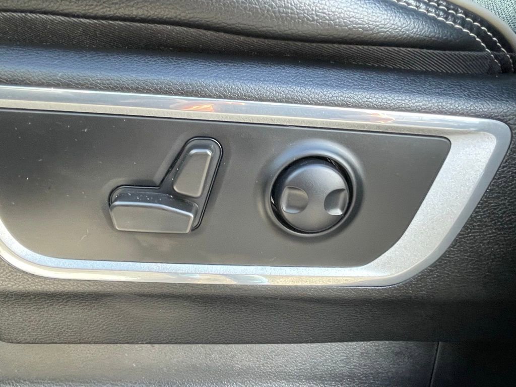 Certified 2023 RAM 1500 Laramie image 31