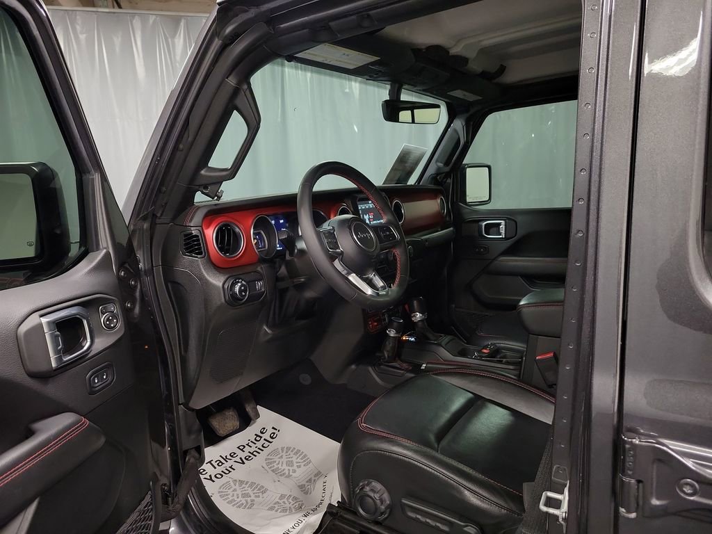 Used 2023 Jeep Gladiator Rubicon w/ Cold Weather Group image 12