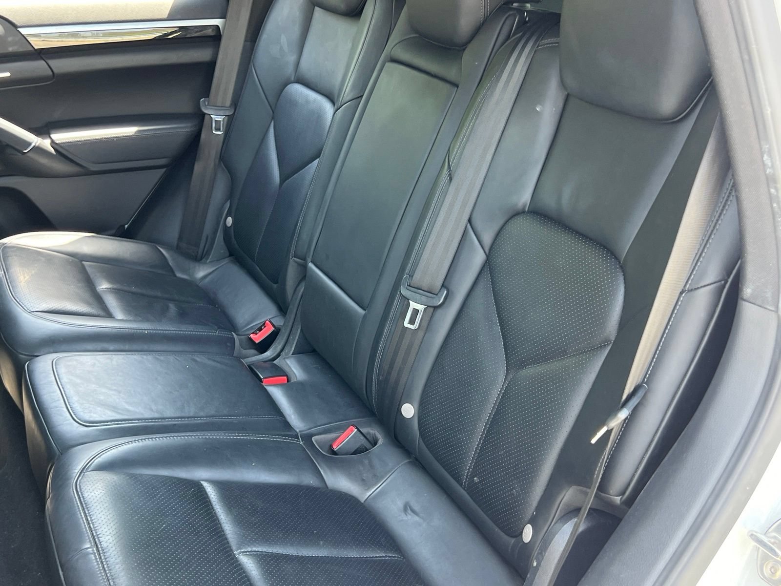 Used 2013 Porsche Cayenne AWD/4WD image 18