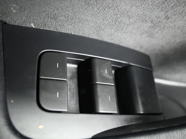 Used 2023 Tesla Model 3 Standard Range RWD image 22