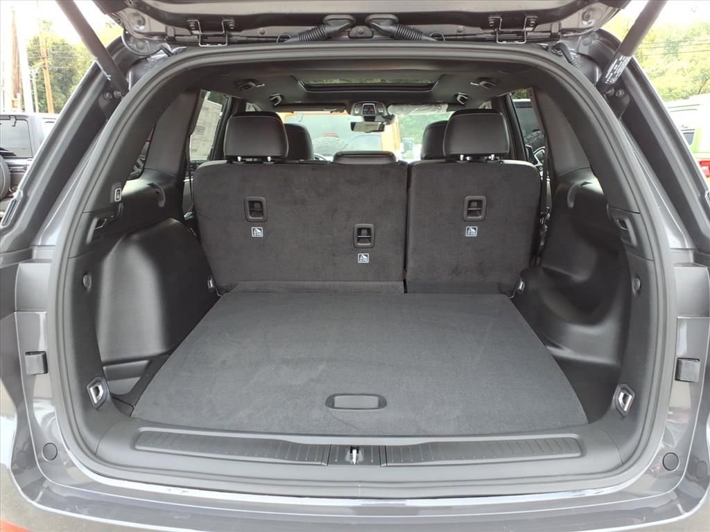 New 2025 Jeep Grand Cherokee Limited w/ Luxury Tech Group II image 5