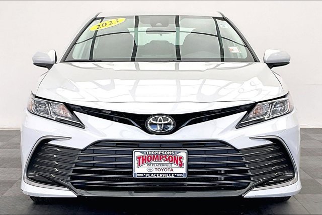 Used 2023 Toyota Camry LE image 2