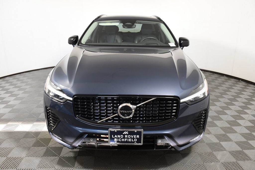 Used 2023 Volvo XC60 B6 Ultimate AWD/4WD image 10