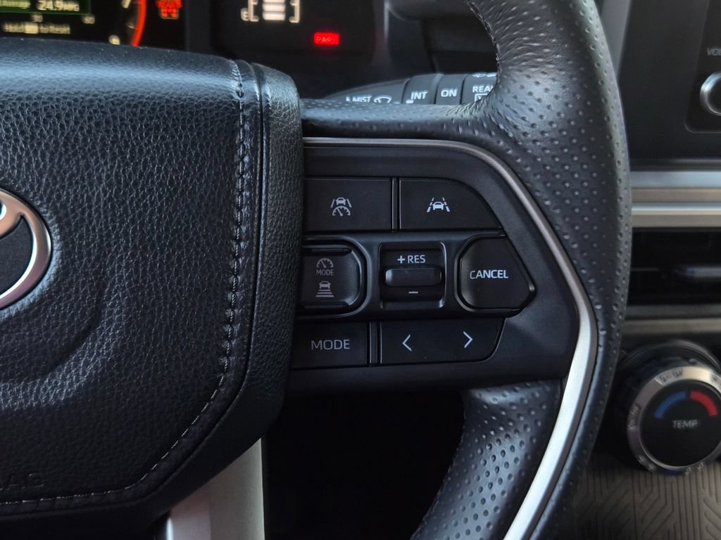 Used 2026 Toyota 4Runner SR5 AWD/4WD image 22