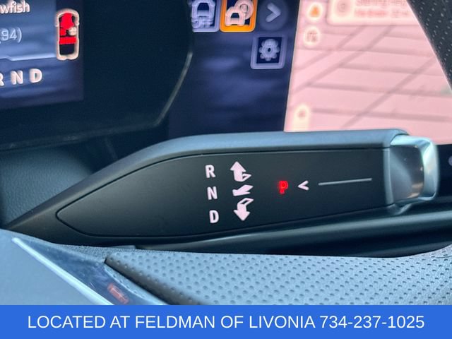 Used 2026 Chevrolet Equinox EV LT FWD image 16