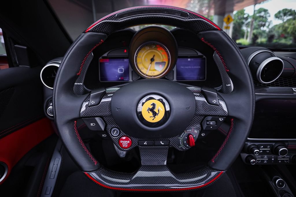 Used 2022 Ferrari Portofino M RWD image 25