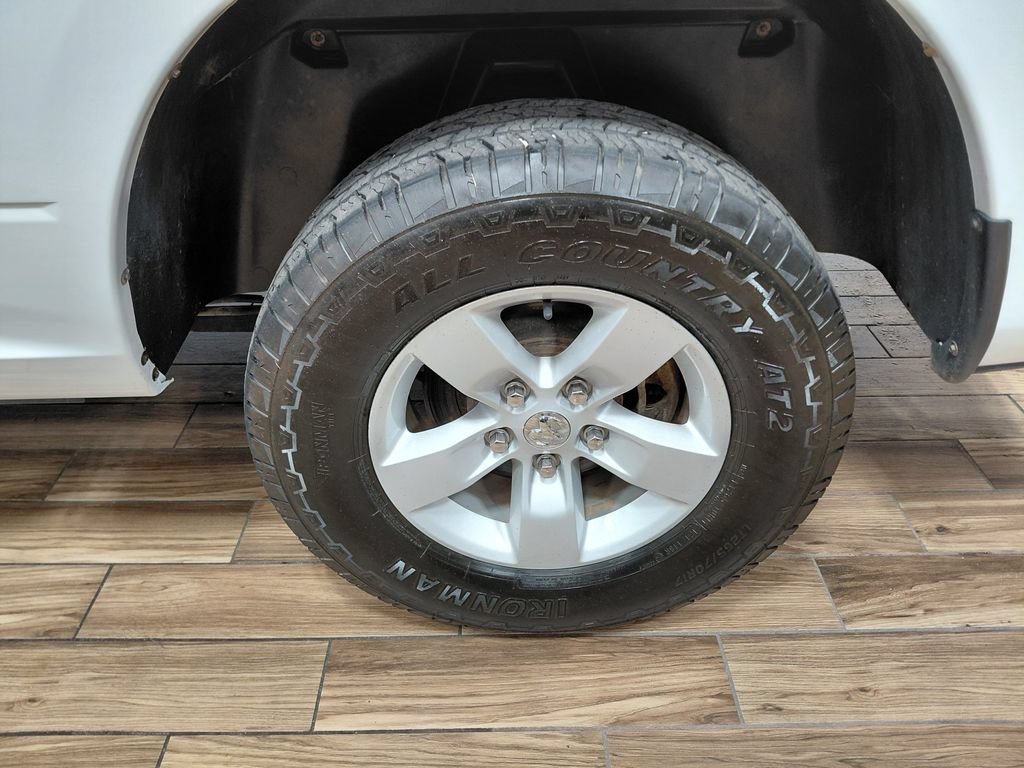 Certified 2022 RAM 1500 Classic SLT w/ Electronics Group AWD/4WD image 14