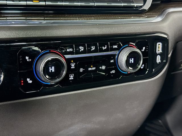 Used 2024 Chevrolet Silverado 1500 LT image 16