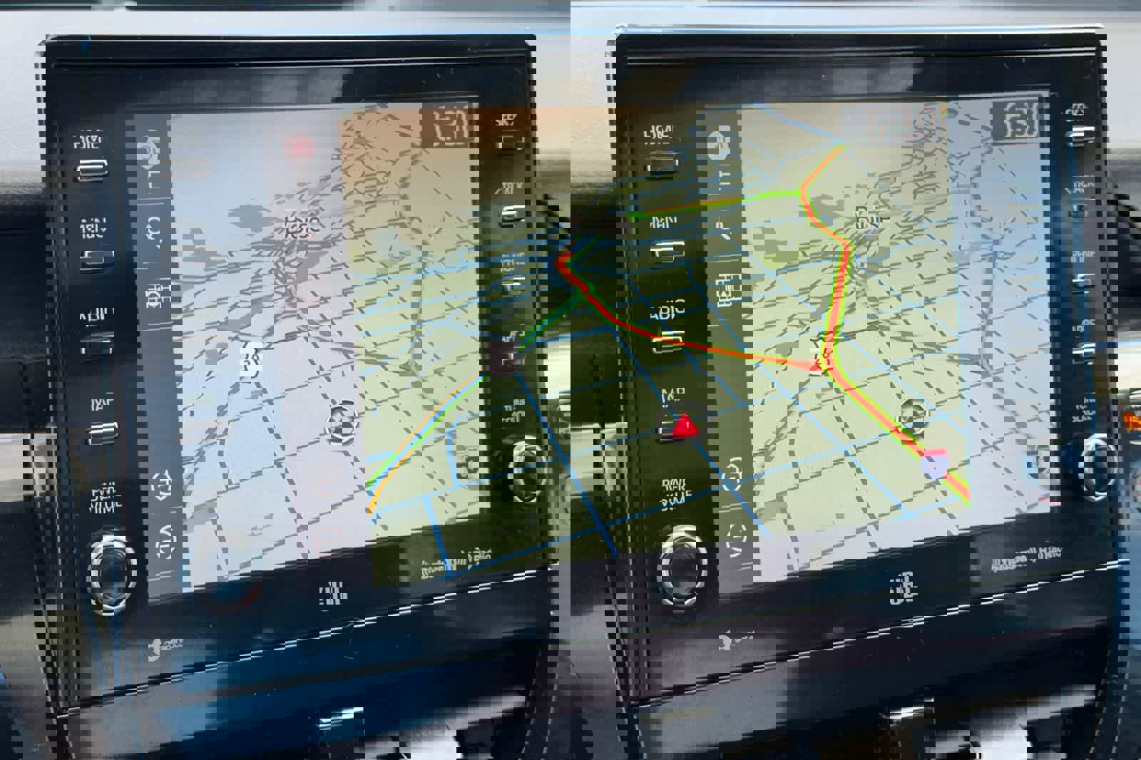 Used 2021 Toyota Camry XSE w/ Navigation Package image 18