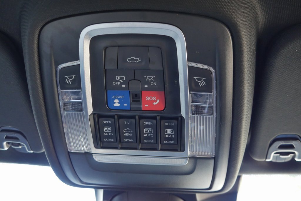 Used 2020 RAM 1500 Longhorn image 20