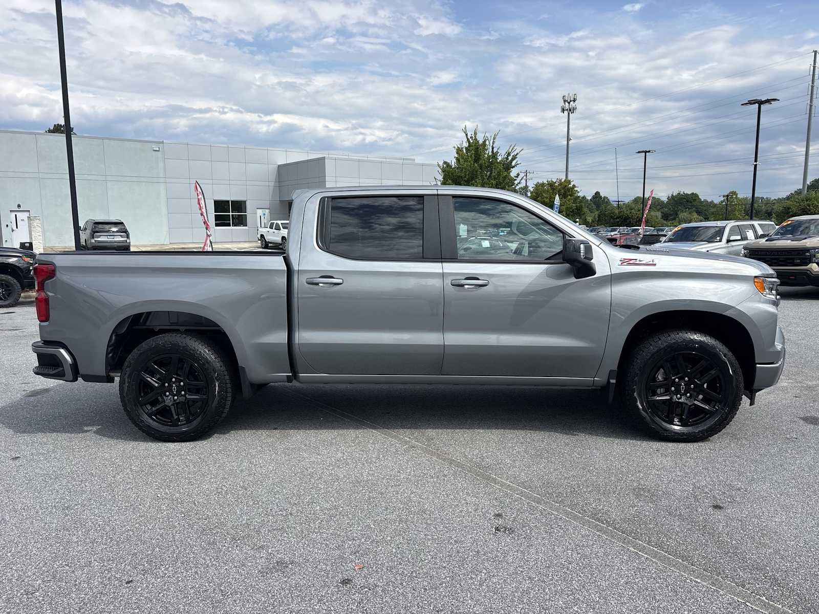 New 2026 Chevrolet Silverado 1500 RST w/ Safety Package AWD/4WD image 5