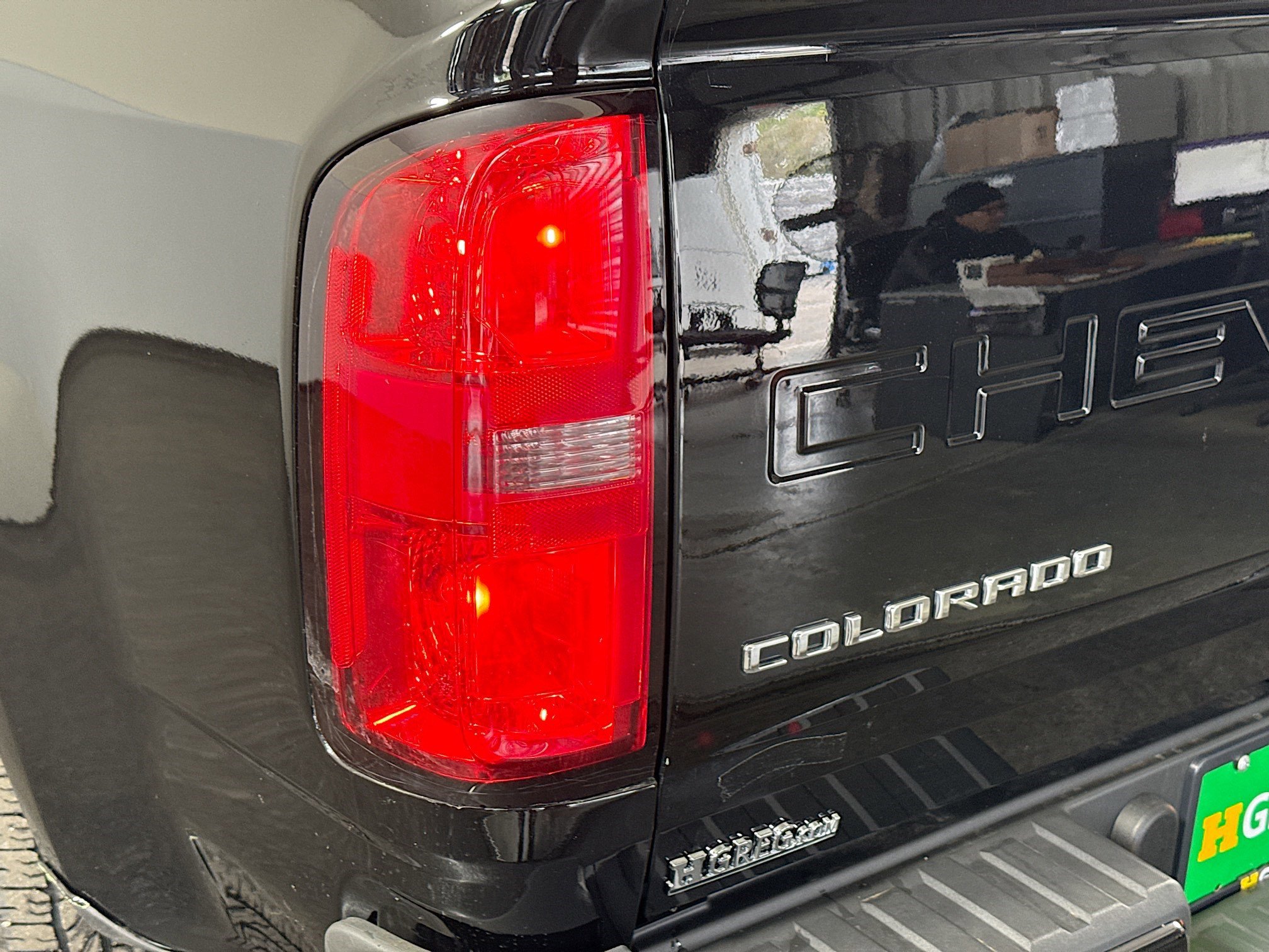 Used 2022 Chevrolet Colorado LT w/ Fleet Safety Package image 35