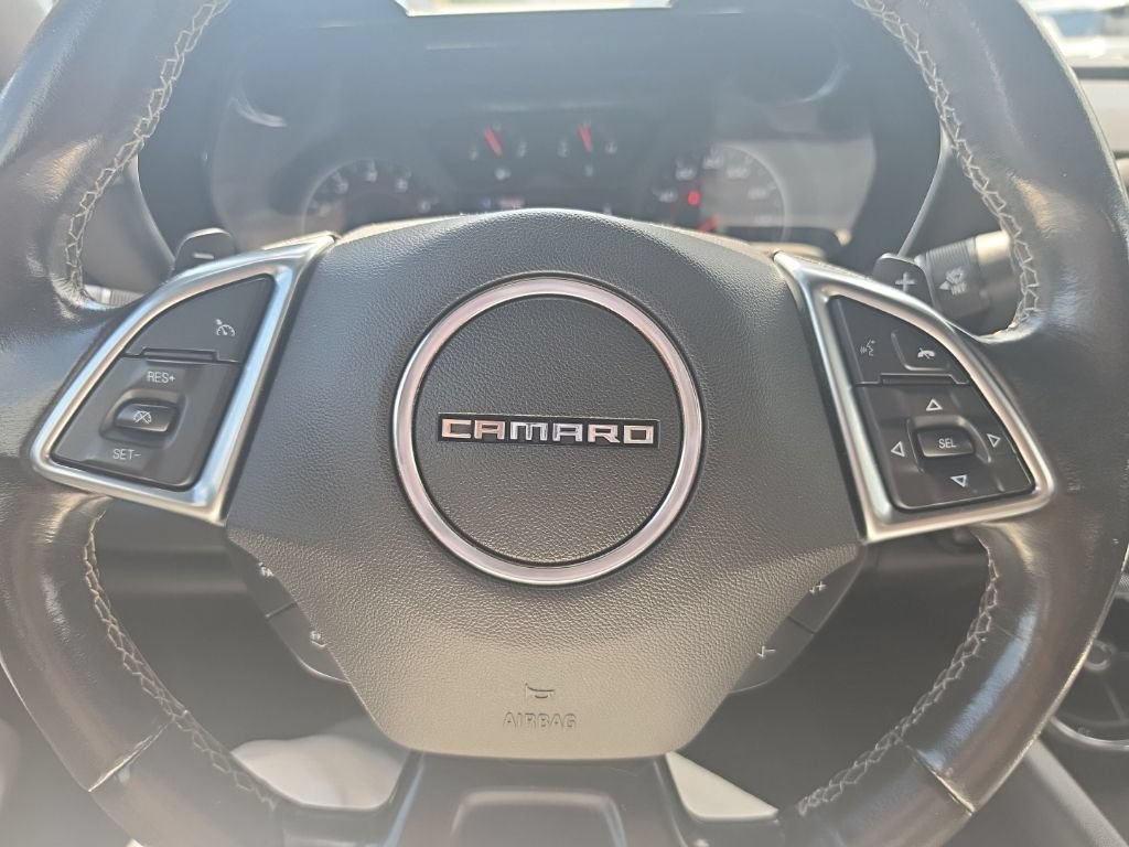 Used 2019 Chevrolet Camaro LT RWD image 21