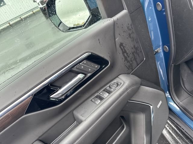 New 2026 Chevrolet Suburban LT image 11
