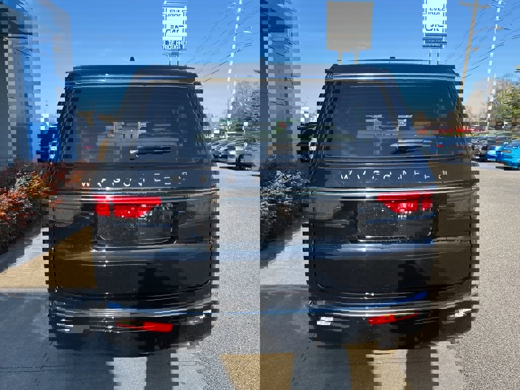 New 2025 Jeep Wagoneer Series II image 6