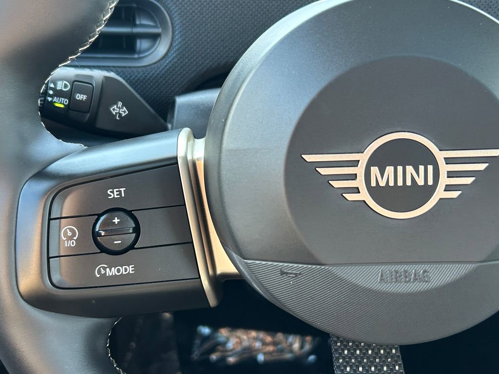 Used 2025 MINI Cooper S image 19