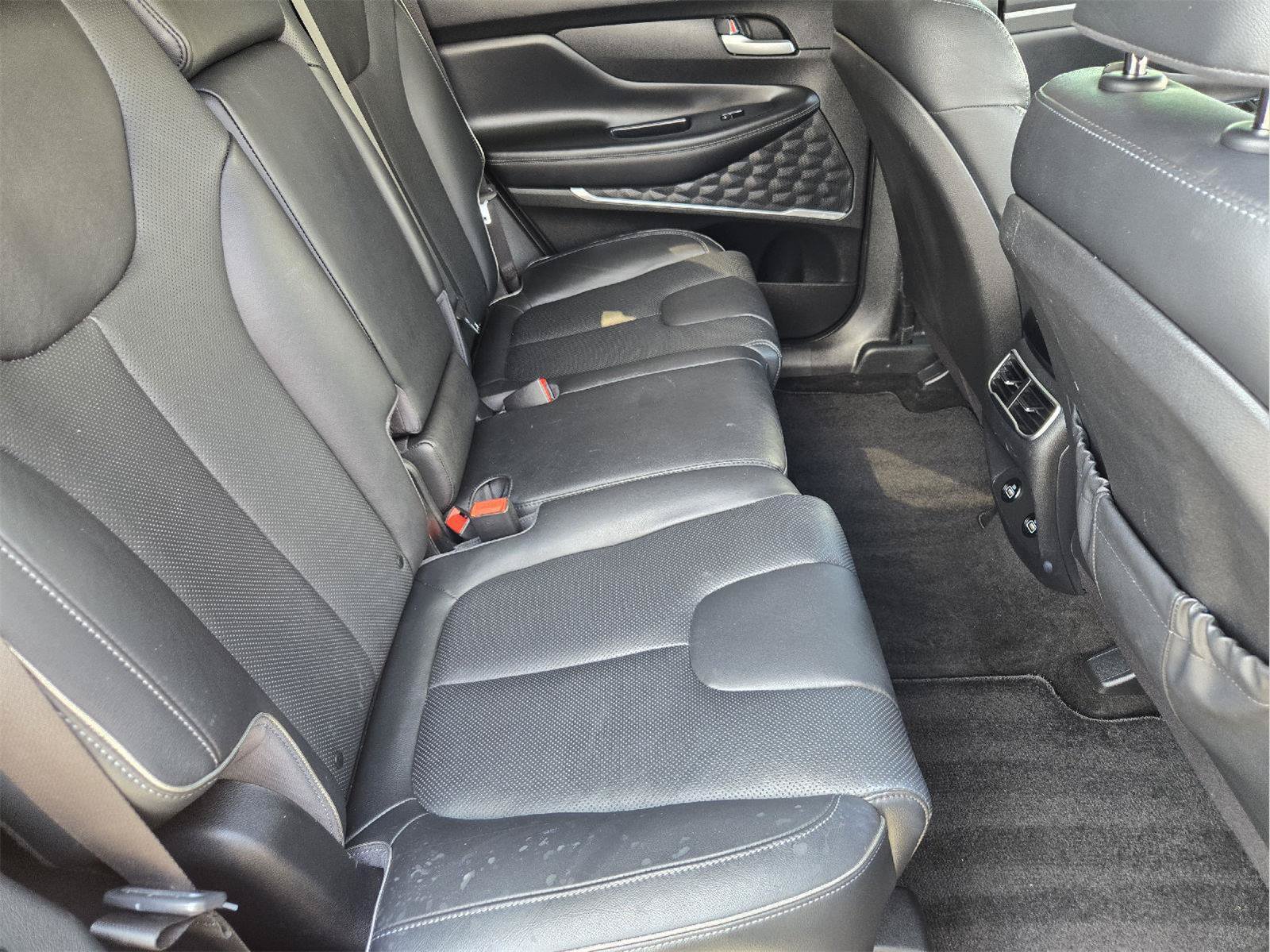 Used 2022 Hyundai Santa Fe SEL w/ Convenience + Premium Package AWD/4WD image 28