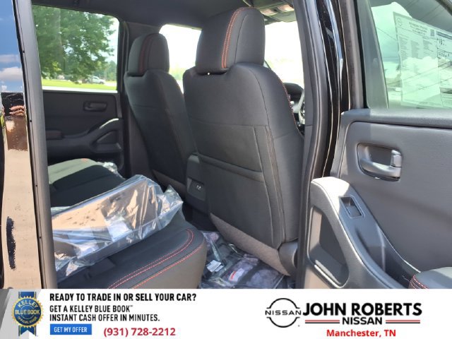 New 2026 Nissan Frontier PRO-4X w/ Tow Package AWD/4WD image 18