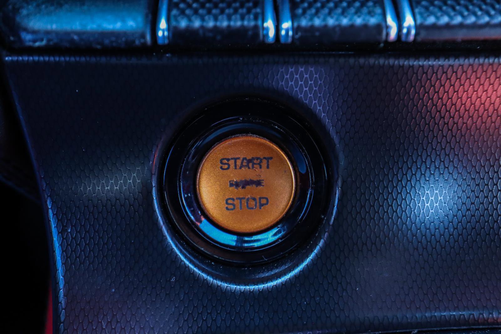 Used 2014 Jaguar F-TYPE S image 15