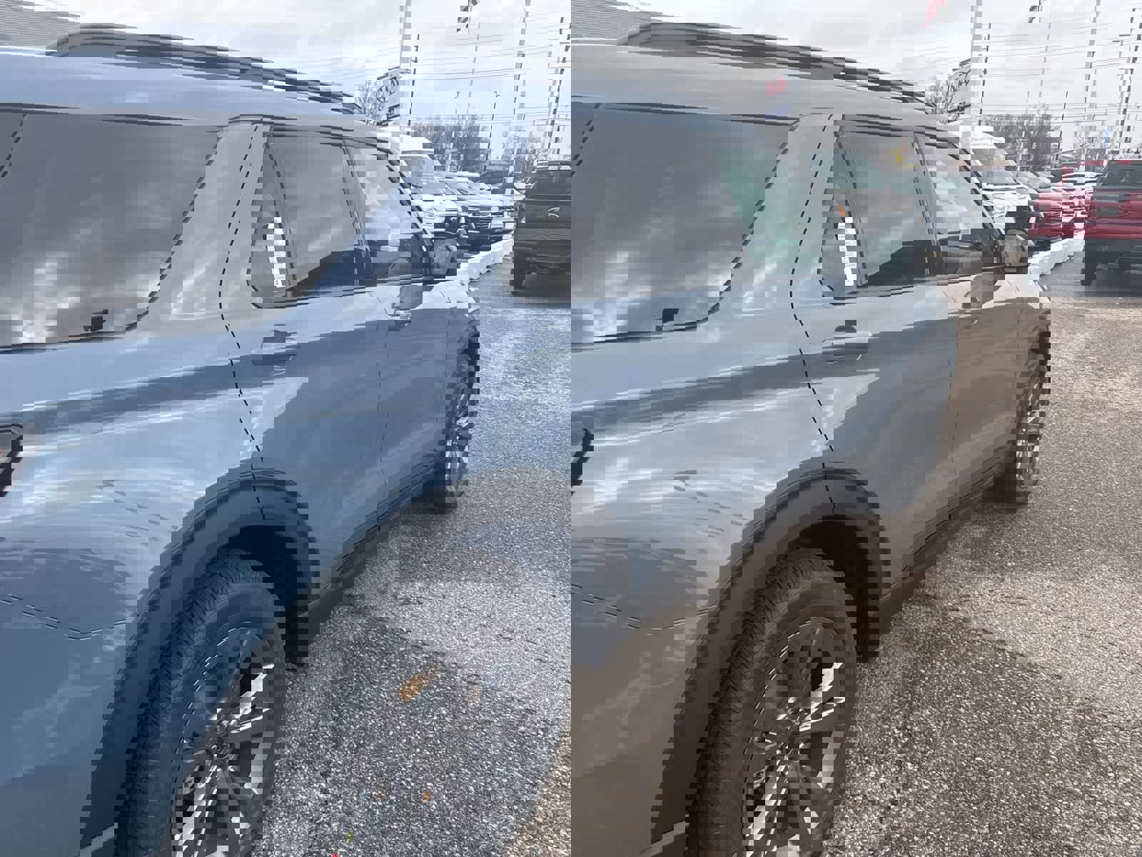 New 2026 Ford Explorer Active w/ Active Comfort Package image 20