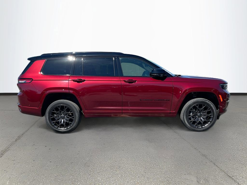 Used 2025 Jeep Grand Cherokee L Summit image 8