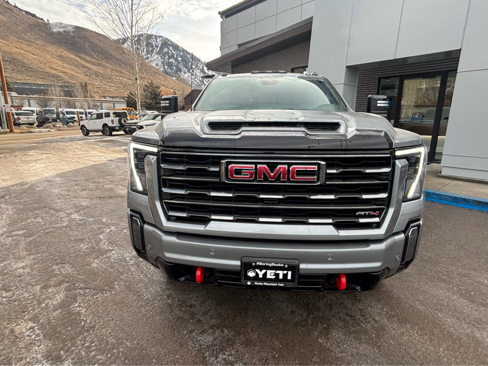 Used 2024 GMC Sierra 2500 AT4 w/ AT4 Premium Plus Package image 28