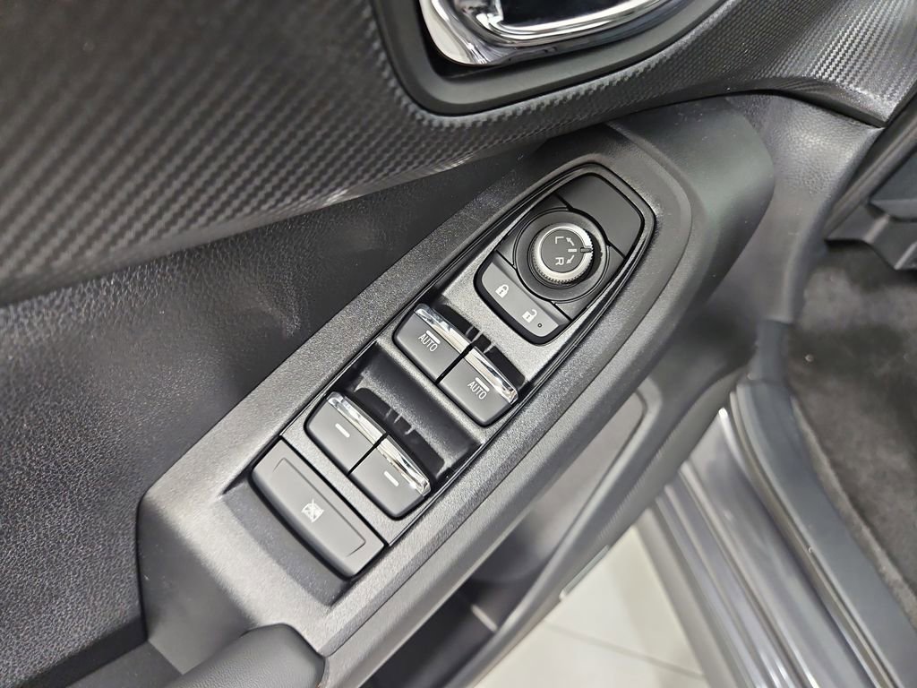 New 2025 Subaru Crosstrek 2.5i Limited image 11