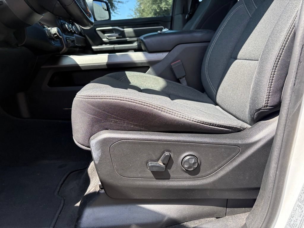 Used 2020 RAM 1500 Big Horn AWD/4WD image 9