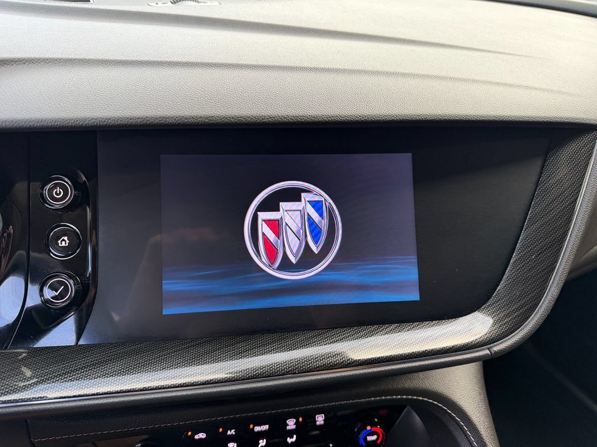 Used 2022 Buick Envision Preferred w/ Safety Package FWD image 13