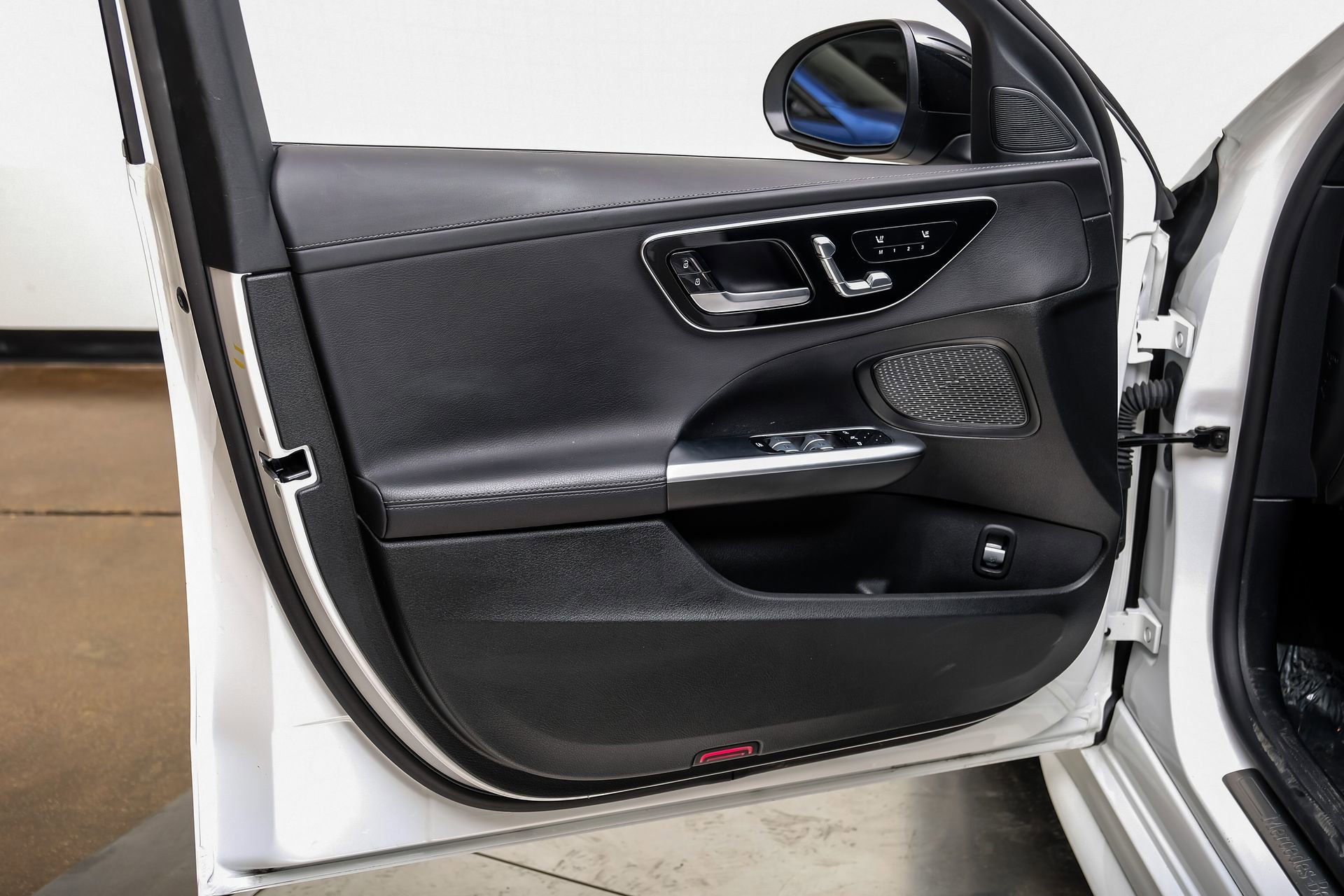 Used 2024 Mercedes-Benz C 300 Sedan w/ AMG Line w/ Night Package image 53